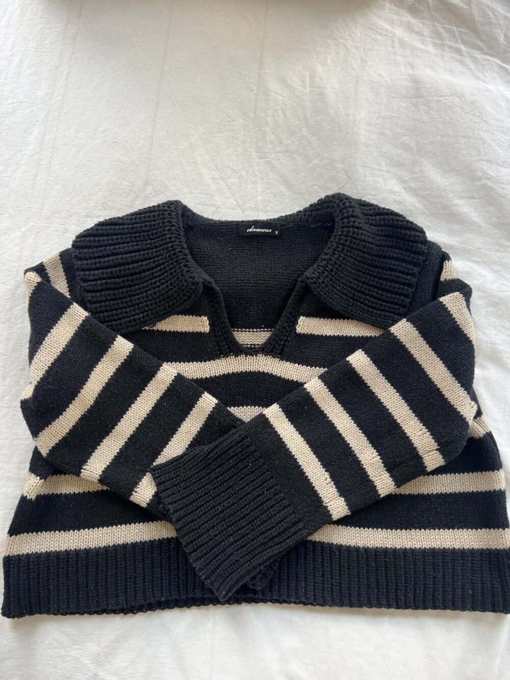 Olivaceous Striped Chunky Knit Sweater – Black & Cream | Small